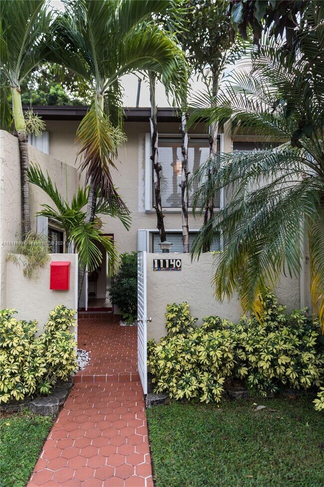 Primary Photo - 11140 SW 70th Terrace