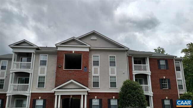 Building Photo - 767 Denali Way