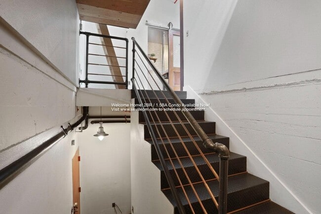 Building Photo - CHIC INDUSTRIAL 2BR/2BA CONDO Available Now!