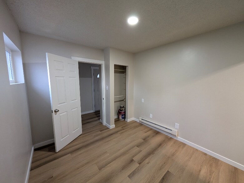 Building Photo - 1705 Lombard Ave