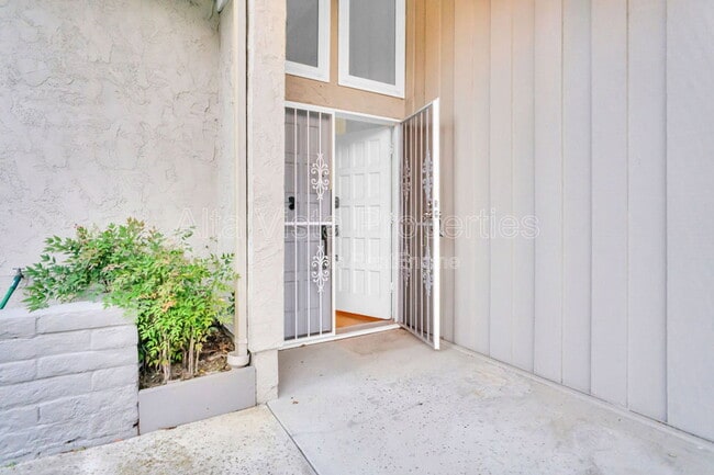 Building Photo - 2229 Camino Preciosa Sur