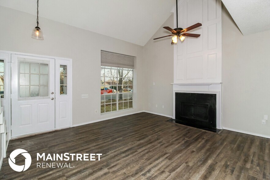 Building Photo - 16940 Cactus Blossom Dr