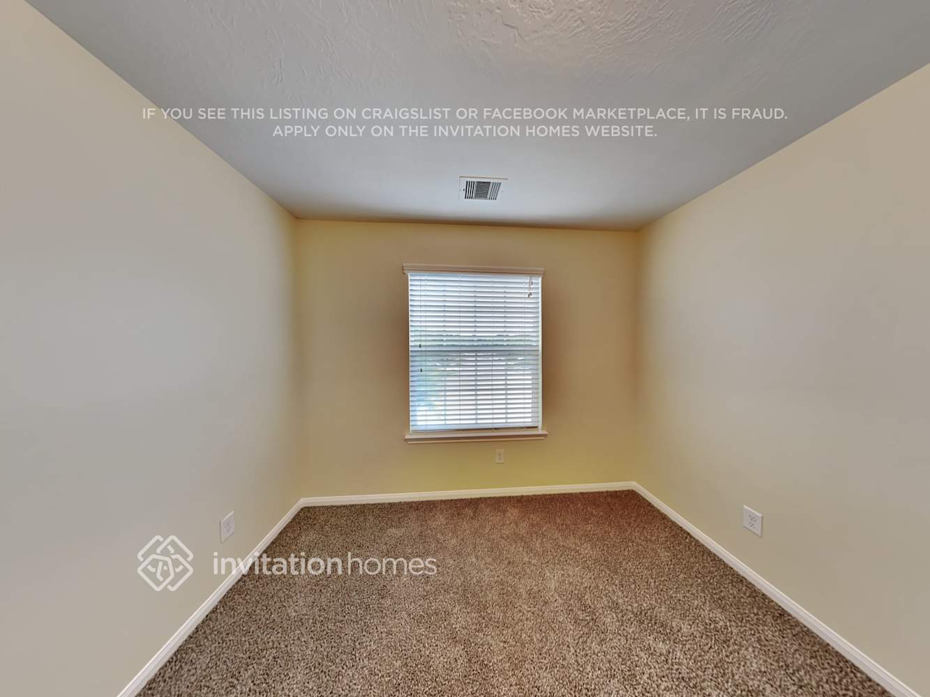 Building Photo - 8670 Chaletford Dr