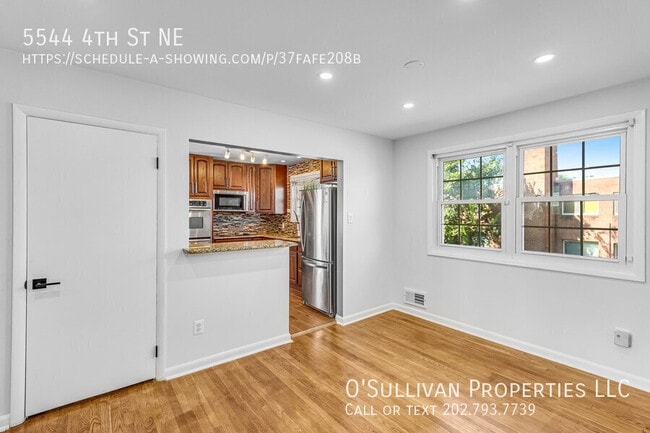 Building Photo - 5544 4th St NE