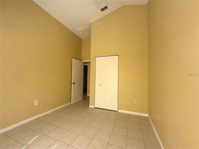Building Photo - 3933 Magnolia Lake Ln