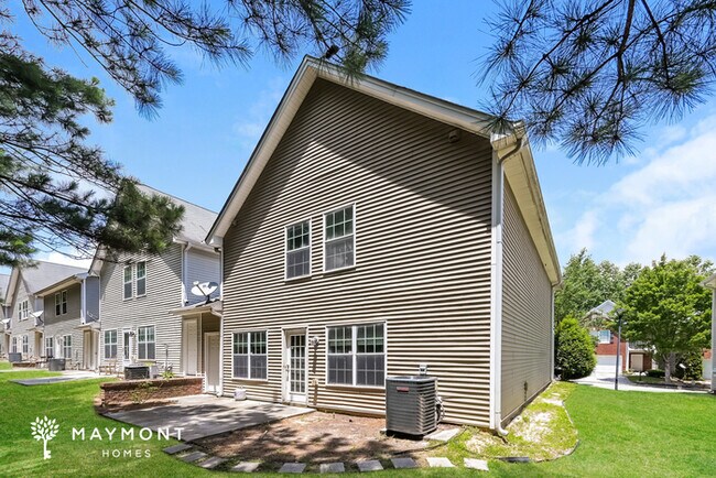 Building Photo - 6255 Lake Valley Point