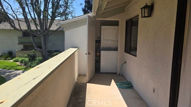 Building Photo - 8566 Van Ness Ct