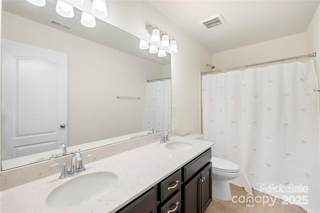 Building Photo - 17413 Caddy Ct