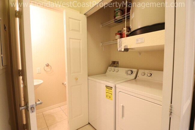 Building Photo - LOVELY 2 BED-2.5 BATH TOWNHOME WITH GARAGE in CAROLINA LANDINGS! SUPER LOCATION! ANNUAL LEASE!