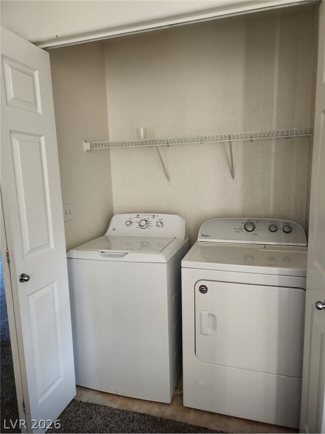 Building Photo - 11901 Fairfax Ridge St