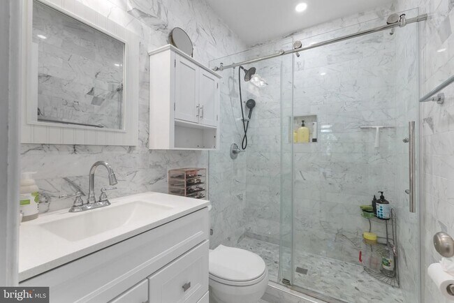 Building Photo - 2805 Lafora Ct