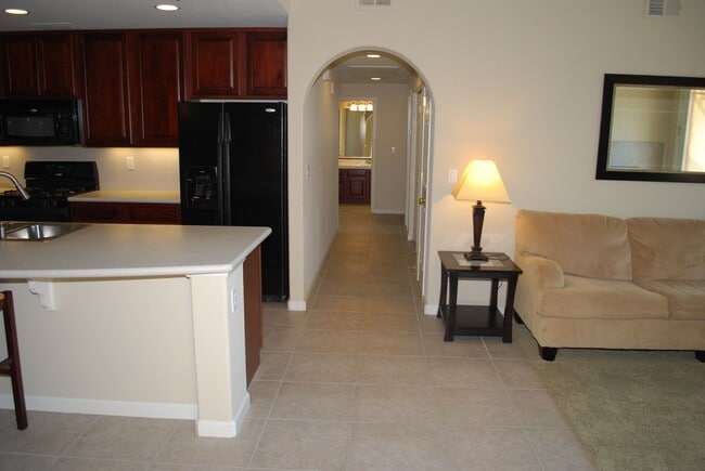 Building Photo - 6581 Hearthstone Cir