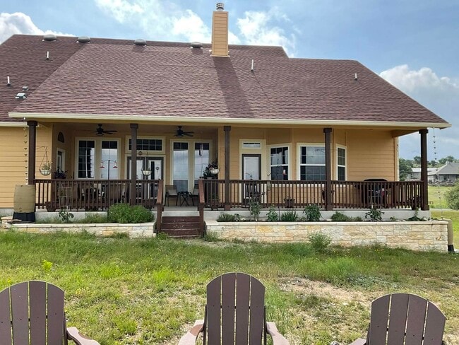 Building Photo - 104 Rolling Waters Ct