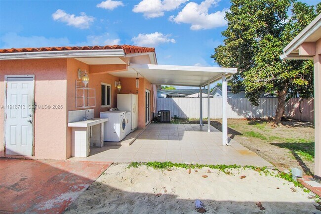 Building Photo - 19721 SW 122nd Pl