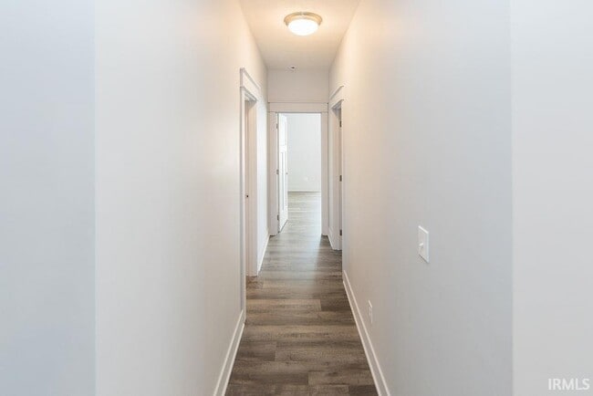 Building Photo - 1115 W Rangeview Cir