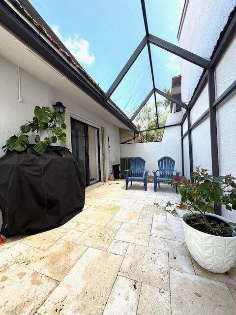 Building Photo - 665 Hollows Cir