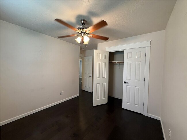 Building Photo - 15306 Thistle Rock Ln