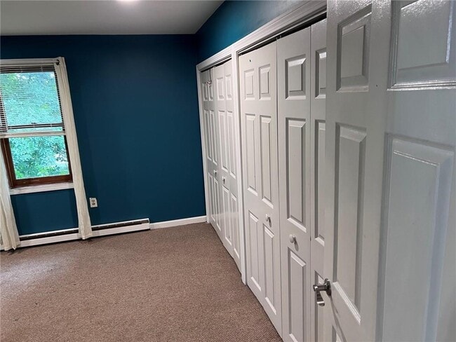 Building Photo - 206 Arthurs Way