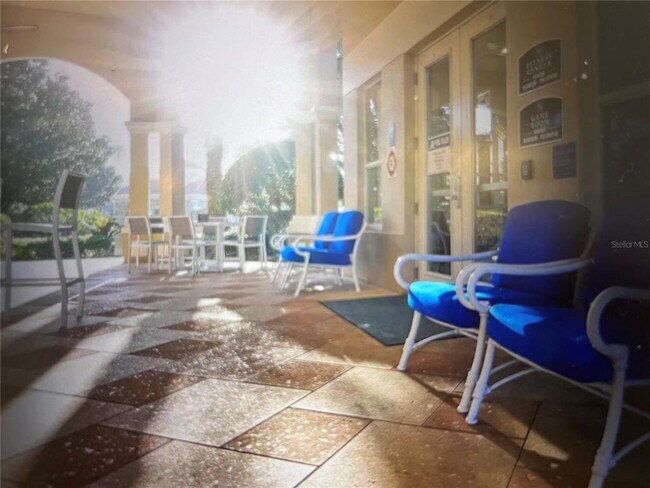 Building Photo - 2568 Maneshaw Ln