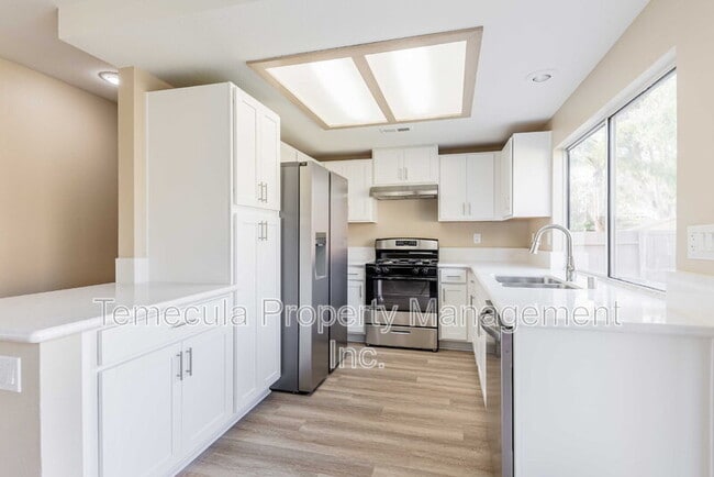 Building Photo - 30472 Bogart Pl