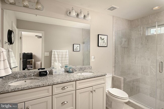 Building Photo - 1310 Jackson St