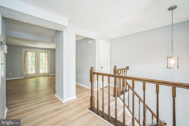 Building Photo - 1613 Fieldthorn Dr