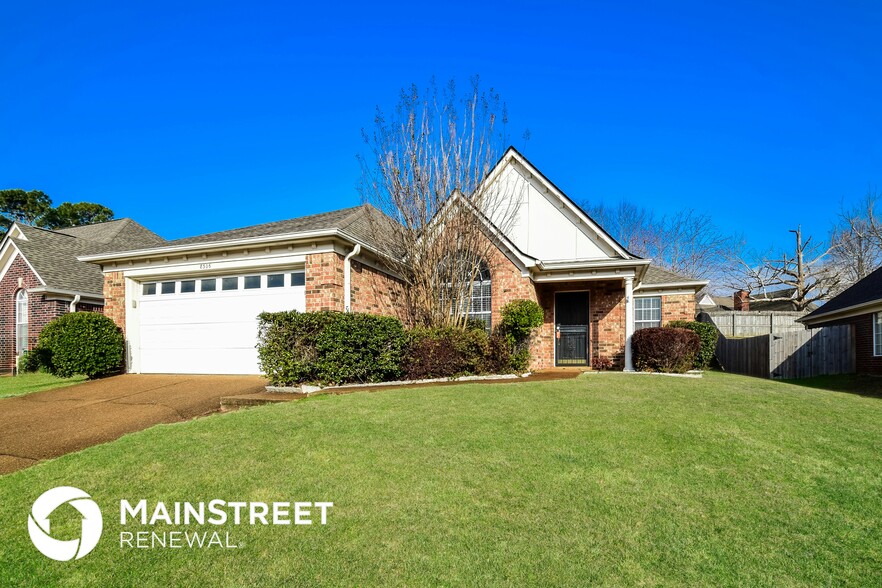 Building Photo - 8306 Red Creek Dr