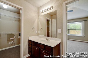 Building Photo - 13307 Biltmore Lakes