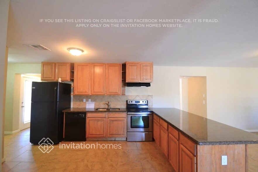 Building Photo - 6017 W Colter St