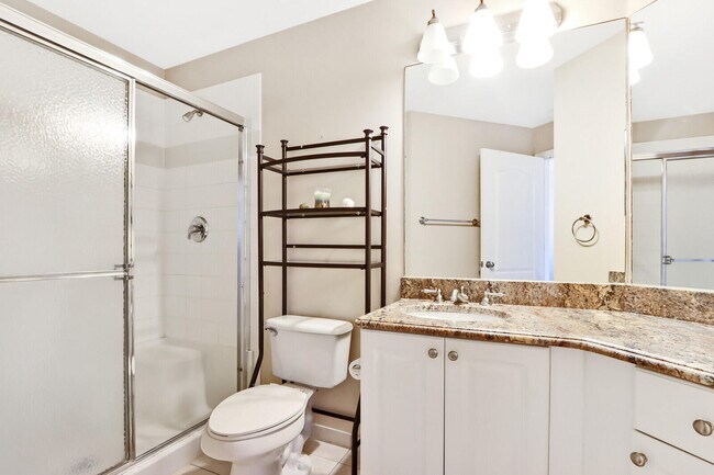 Building Photo - 11021 Legacy Ln