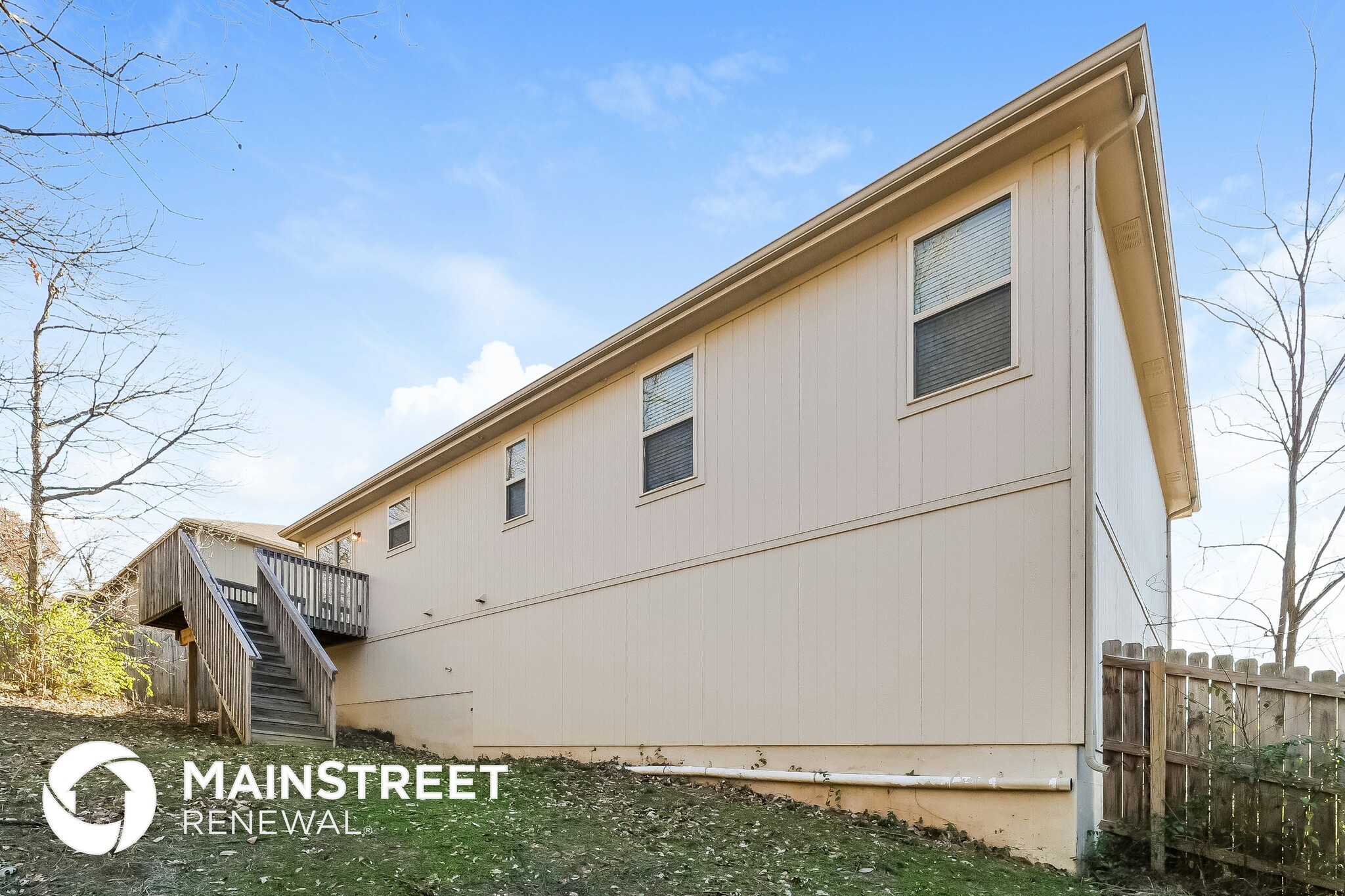 Building Photo - 18610 E 19th Ter Ct S