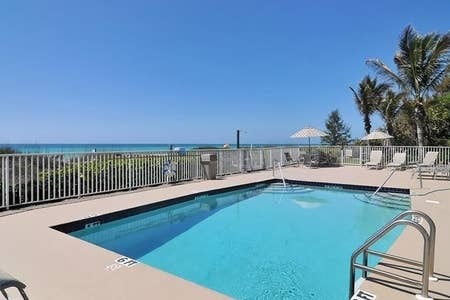 Building Photo - 3465 Gulf of Mexico Dr