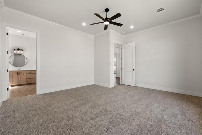 Building Photo - 7522 57th St