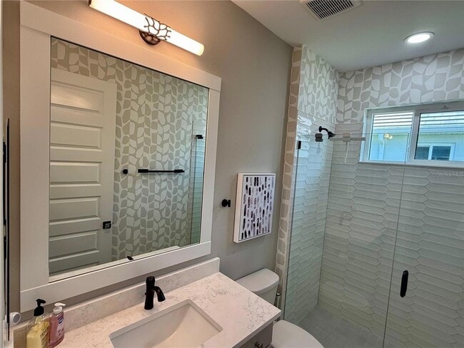 Building Photo - 1007 Waterline Ct