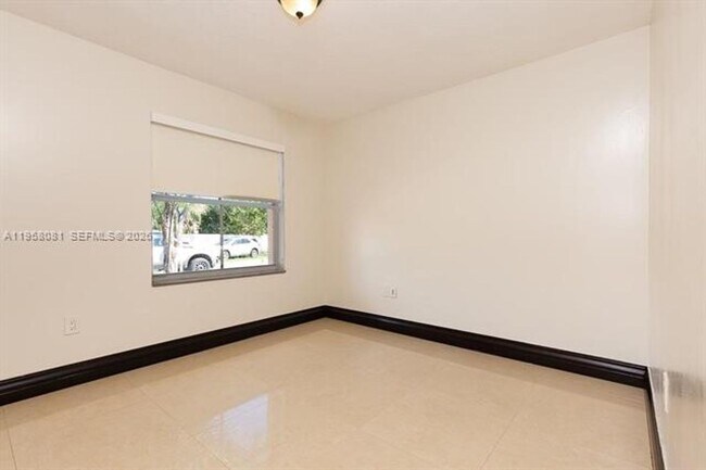 Building Photo - 4148 SW 153rd Terrace