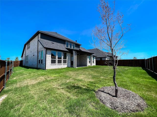 Building Photo - 2201 Essex Ct