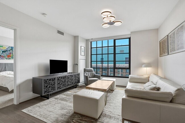 Building Photo - FURNISHED OR UNFURNISHED! One of the Most Desirable Locations On the Wharf!  1 Bed at the VIO! Av...