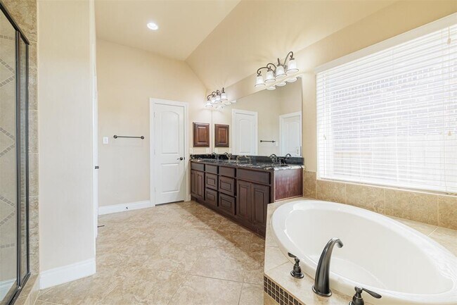 Building Photo - 23403 Clark Arbor Ln