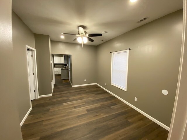 Living Area - 624 E Maryland St
