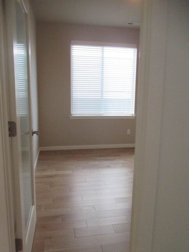 Building Photo - Charming 4-Bedroom, 3-Bath Home