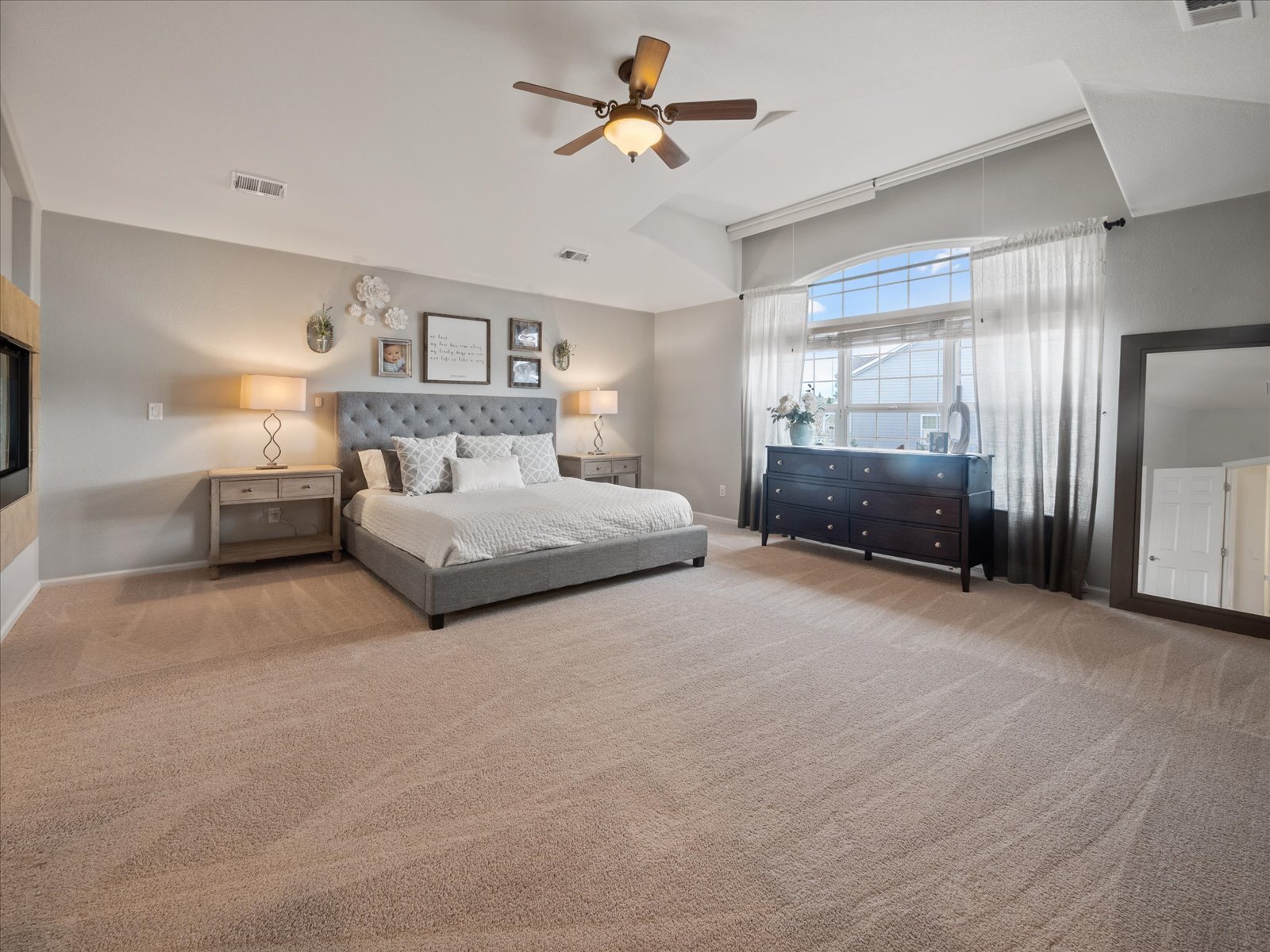 Primary Bedroom - 1048 Orion Way