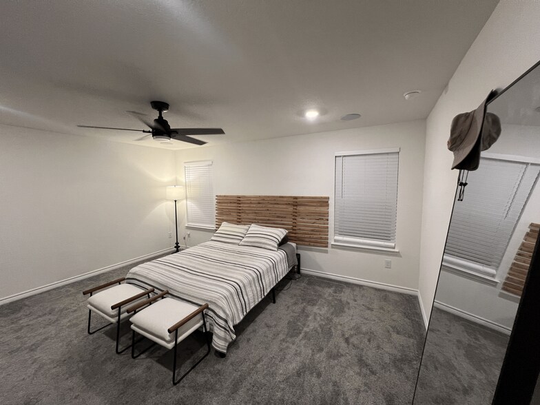 Primary (furnished) - 4845 Park Gln