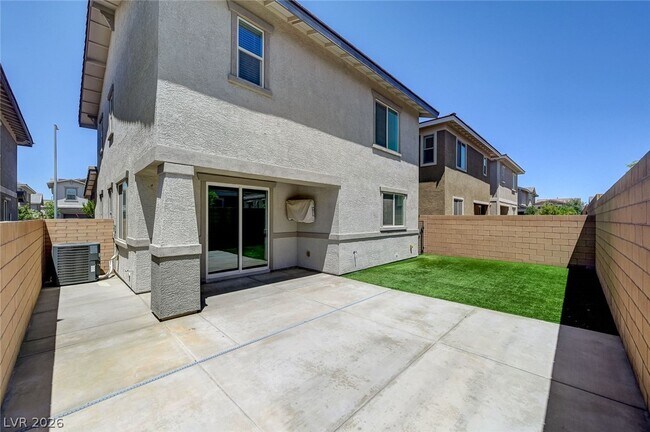 Building Photo - 185 Lilt Ave
