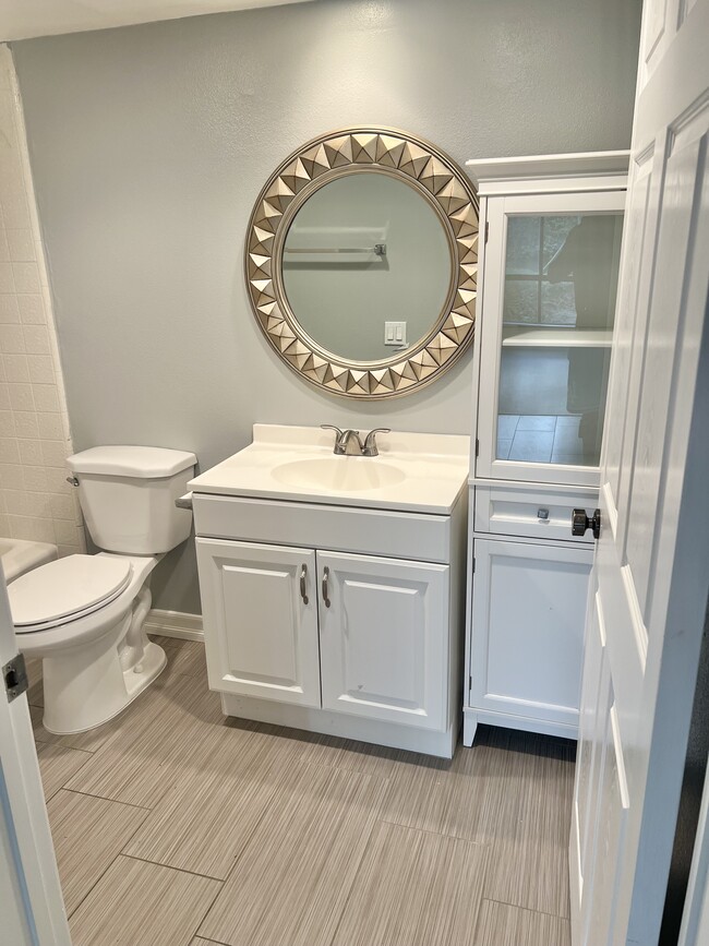 Building Photo - 27802 Alfabia