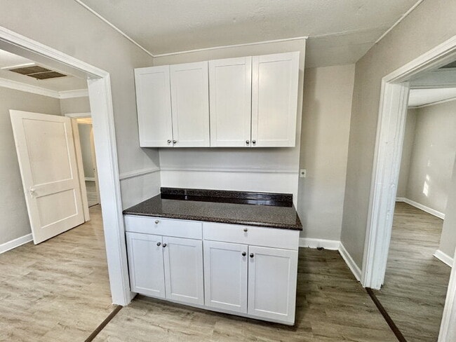 Building Photo - 3472 Hadley Rd