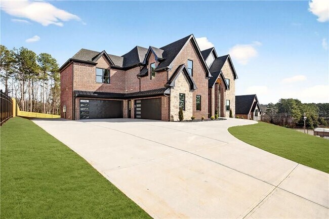 Building Photo - 405 Thunder Rd