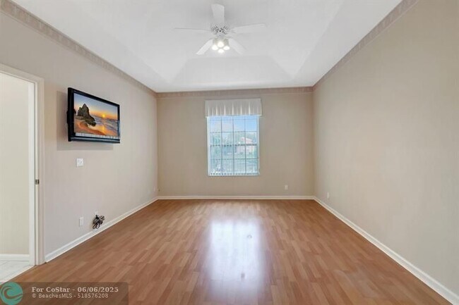 Building Photo - 11081 Springbrook Cir