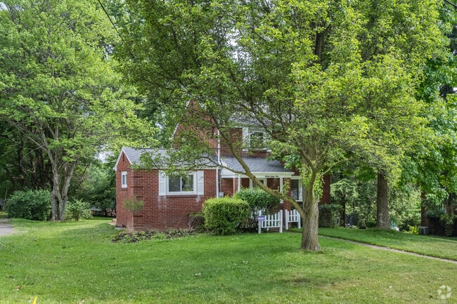 Building Photo - 1569 Duncan Dr