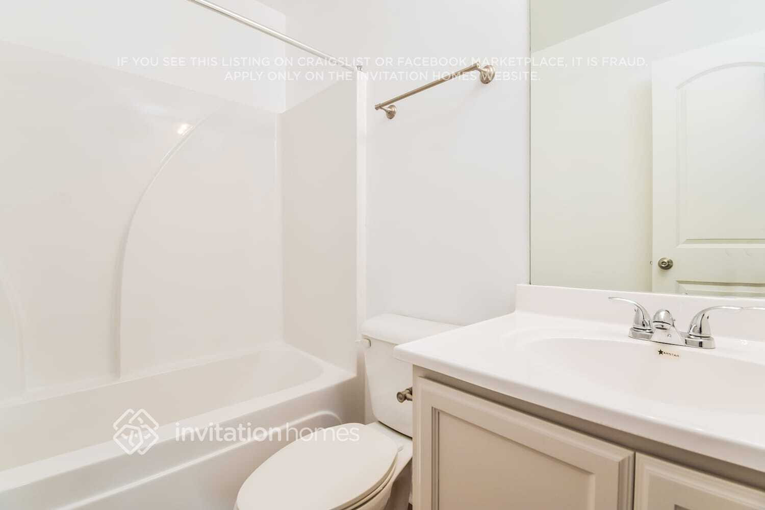 Building Photo - 24 Everett Cir SE