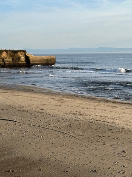 Building Photo - 755 14th Ave